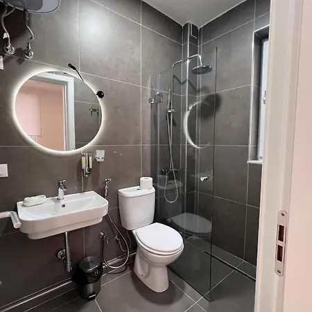 Grand Park & Bllok Area Tirana